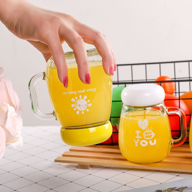 Napa cangkir ngombe luwih maju mbedegake hidrasi saben dina?