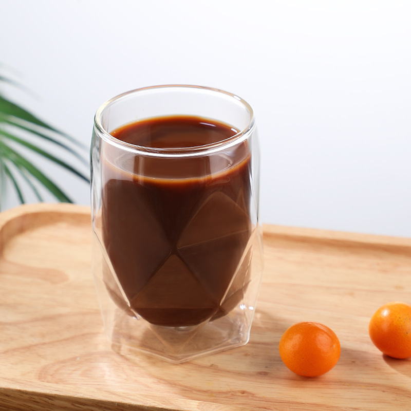 Piala kaca terisir panas sing tahan panas dobel